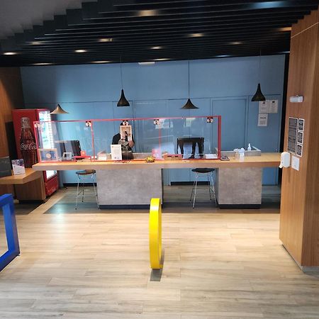 ホテル Ibis Jataí エクステリア 写真