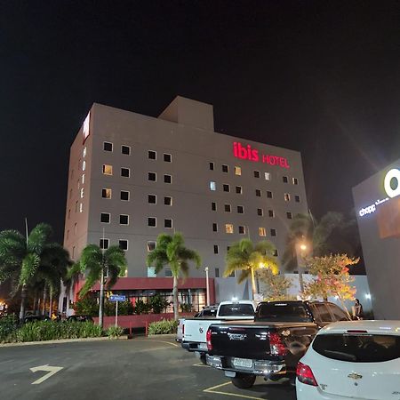 ホテル Ibis Jataí エクステリア 写真