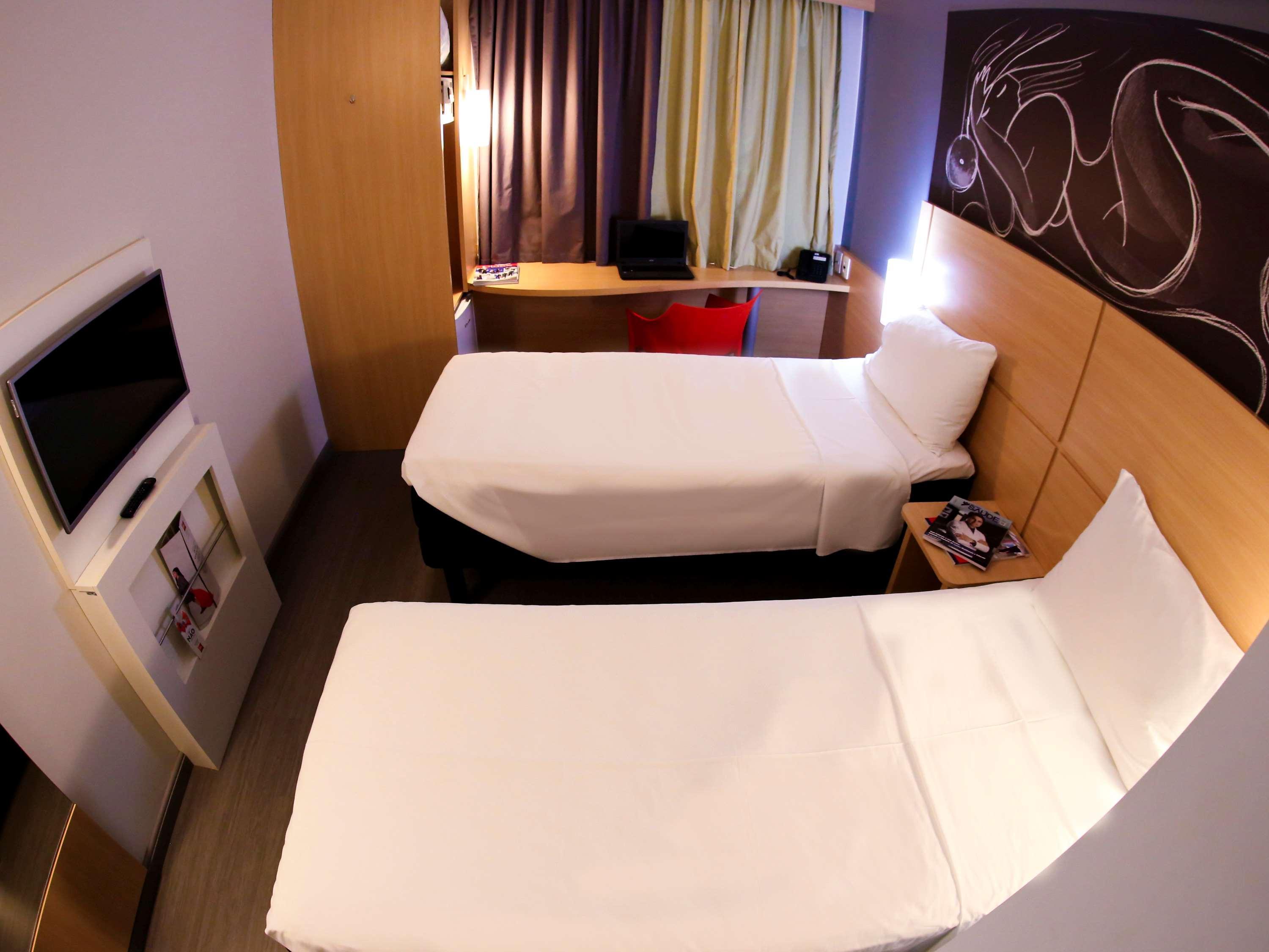 ホテル Ibis Jataí エクステリア 写真